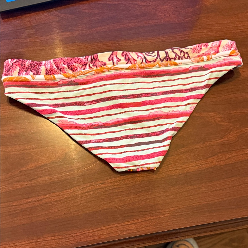 Masji bikini bottom. Size medium.